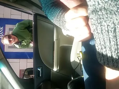Die entzückende MILF wird ihre besten oralen Fähigkeiten unter Beweis reife ladies porn stellen