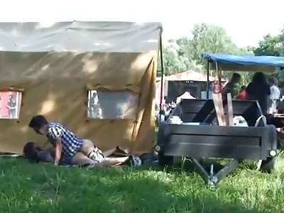 Petite reife deutsche frauen kostenlos Teen bekommt von Lesbo Oma beigebracht, wie man Muschi leckt