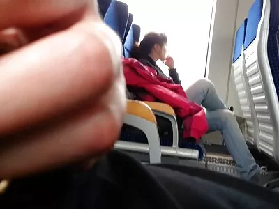 MILF mit reife damen porn gebräuntem Körper und ehemaligem Hengst haben Vorspiel in der Küche