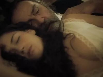 Rothaarige und Brünette zeigen, wie die Fotze reife frauen filme kostenlos geleckt werden sollte