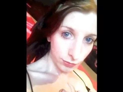 Teen Alice Marshall wird von kostenlose reife frauen pornos hinten gefickt